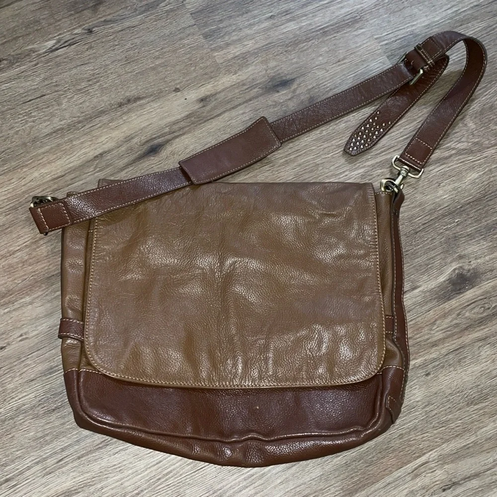 Joe’s leather the messenger bag